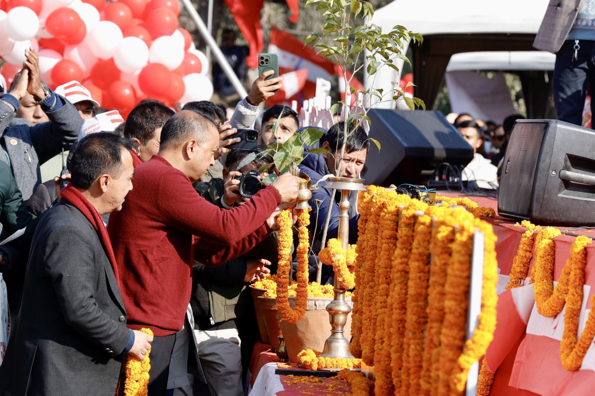 thapa n sharma.jpg